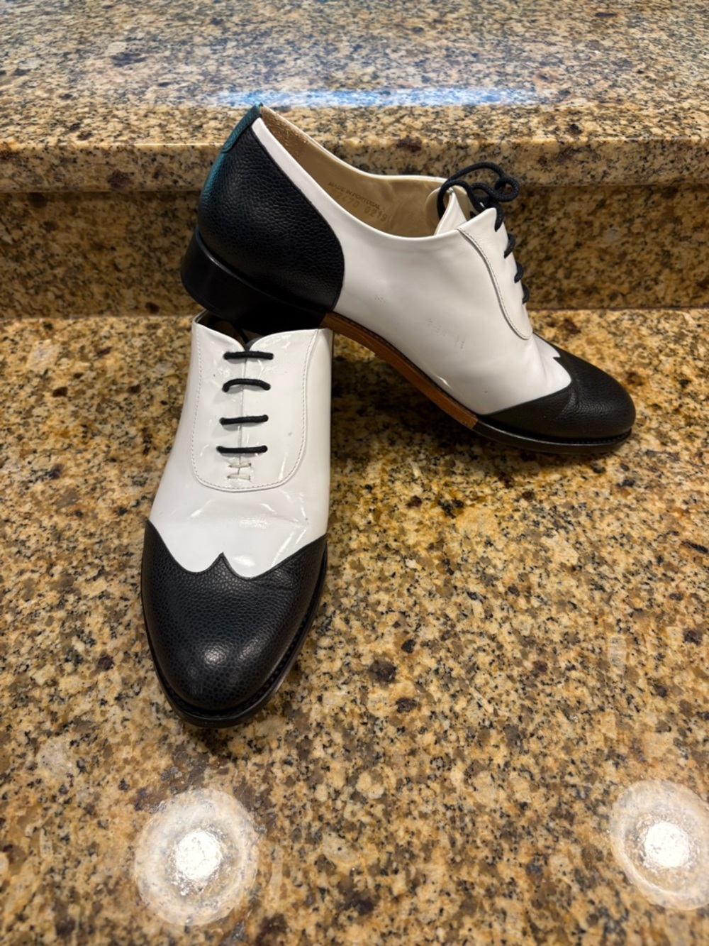 The Office Of Angela Scott Mr. Evans Oxfords Black White Patent Leather 41 US 11